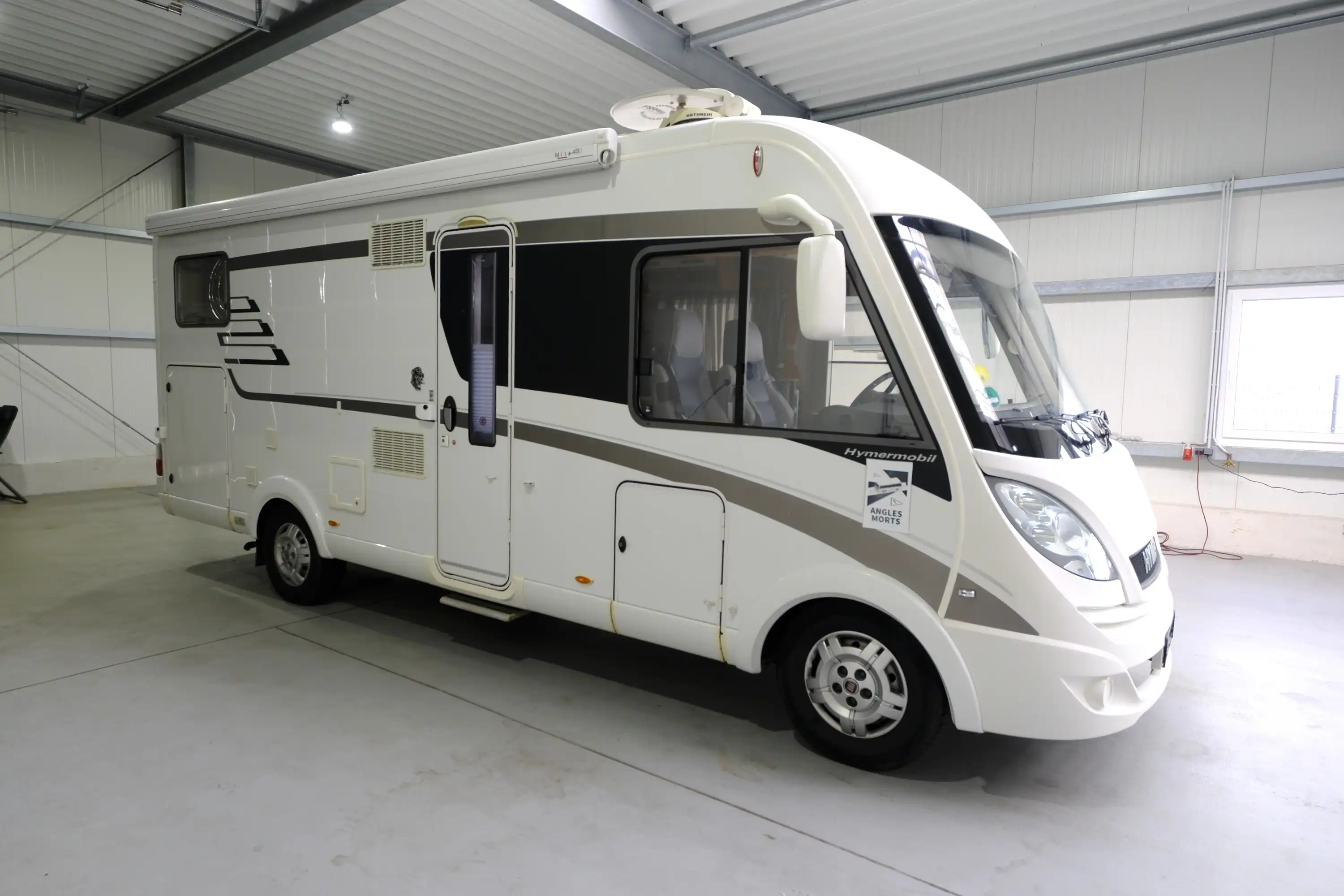 HYMER-ERIBA B 594 PL